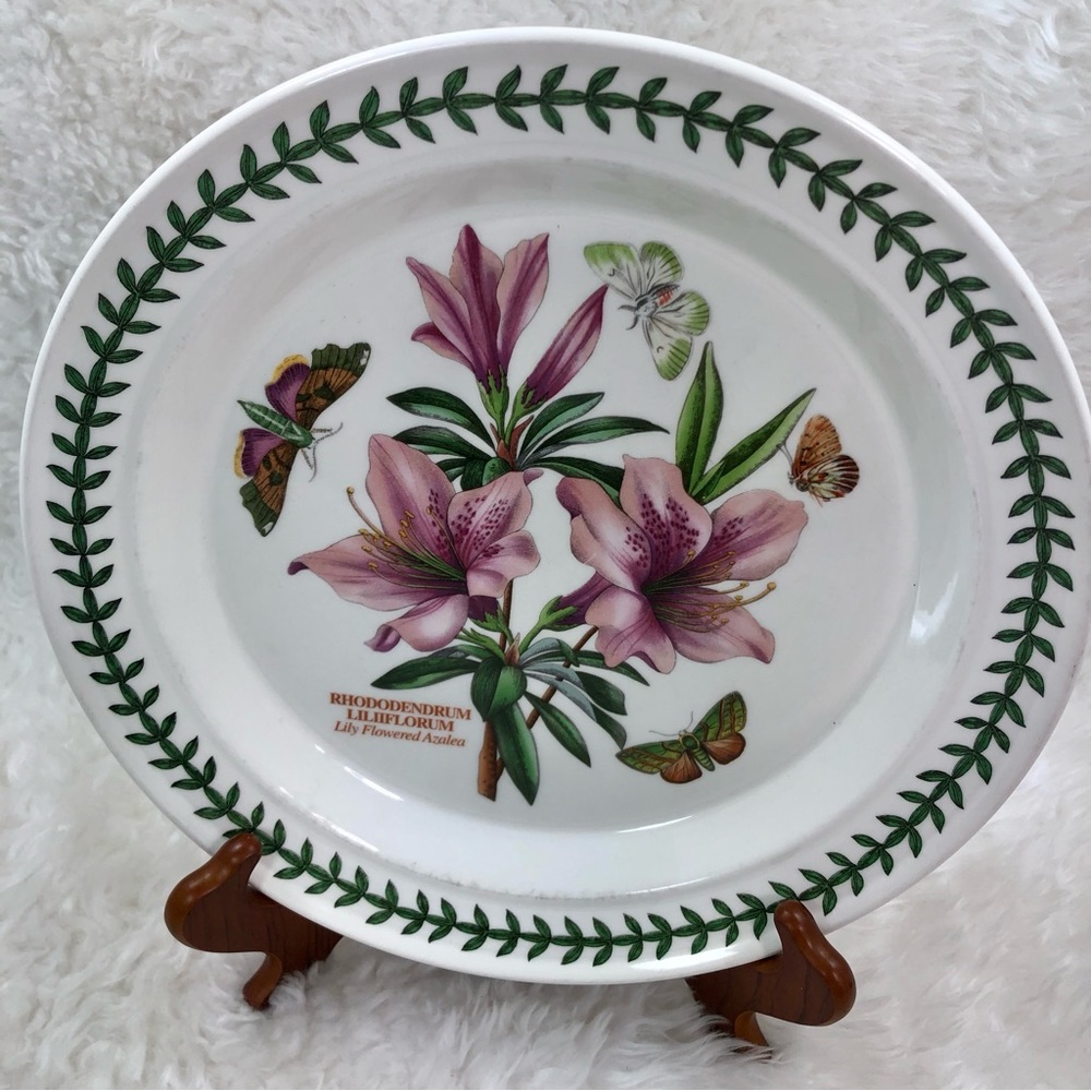 NWOT PORTMEIRION BOTANIC GARDEN LILY 10.5 DINNER PLATE